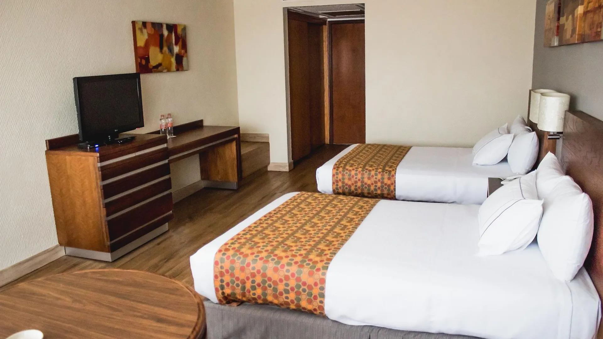 Hotel Mirage - Centro Historico De Querétaro